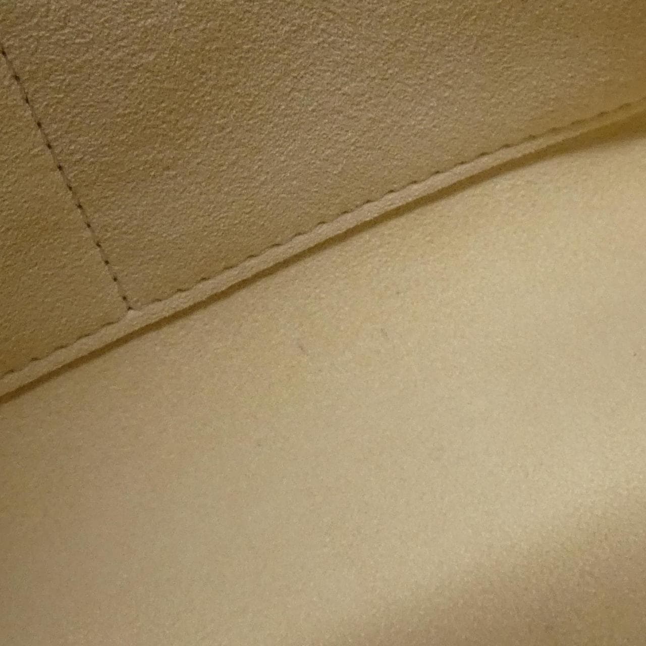 ルイヴィトン モノグラム アンプラント オンザゴー PM M46569 バッグ