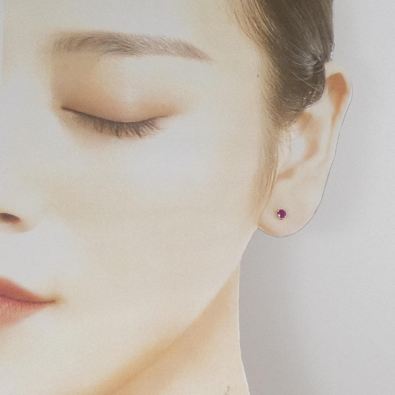 ヴァンドーム ルビー ピアス