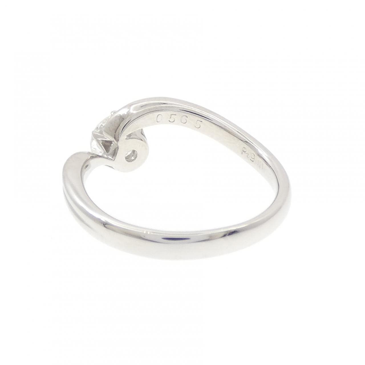 PT900 ダイヤモンド リング 0.565CT