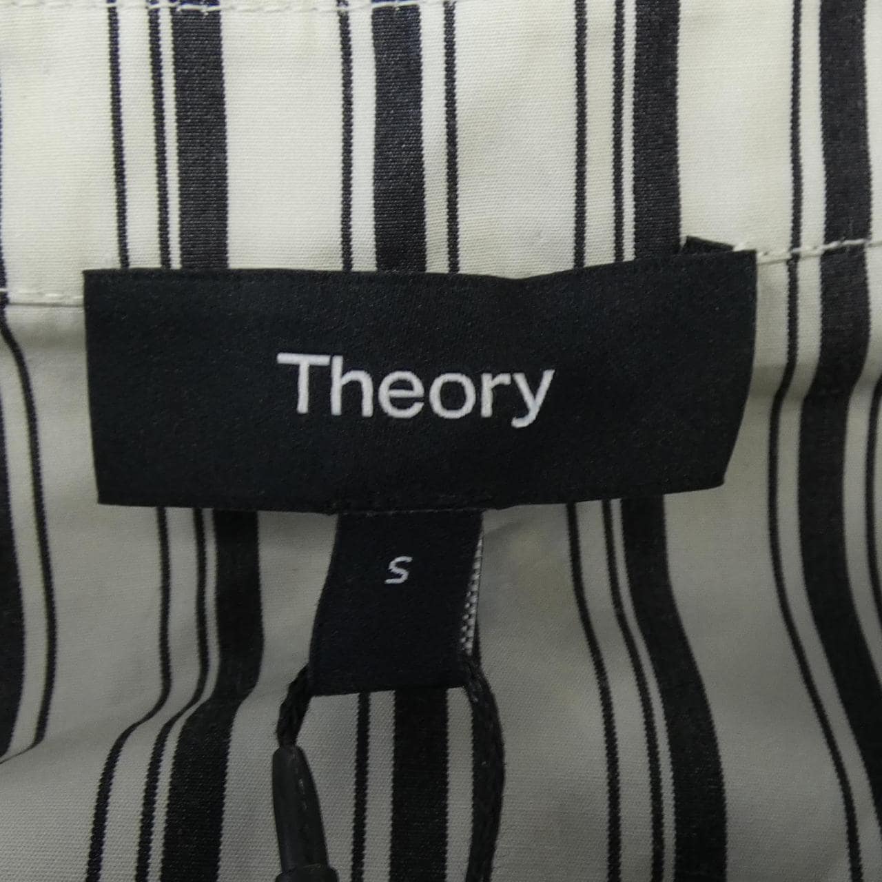 セオリー theory トップス