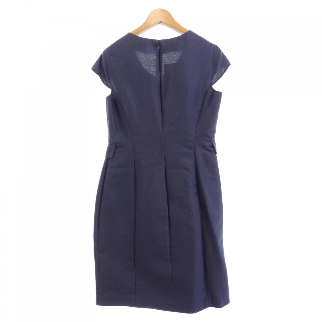 エンポリオアルマーニ EMPORIO ARMANI ワンピース