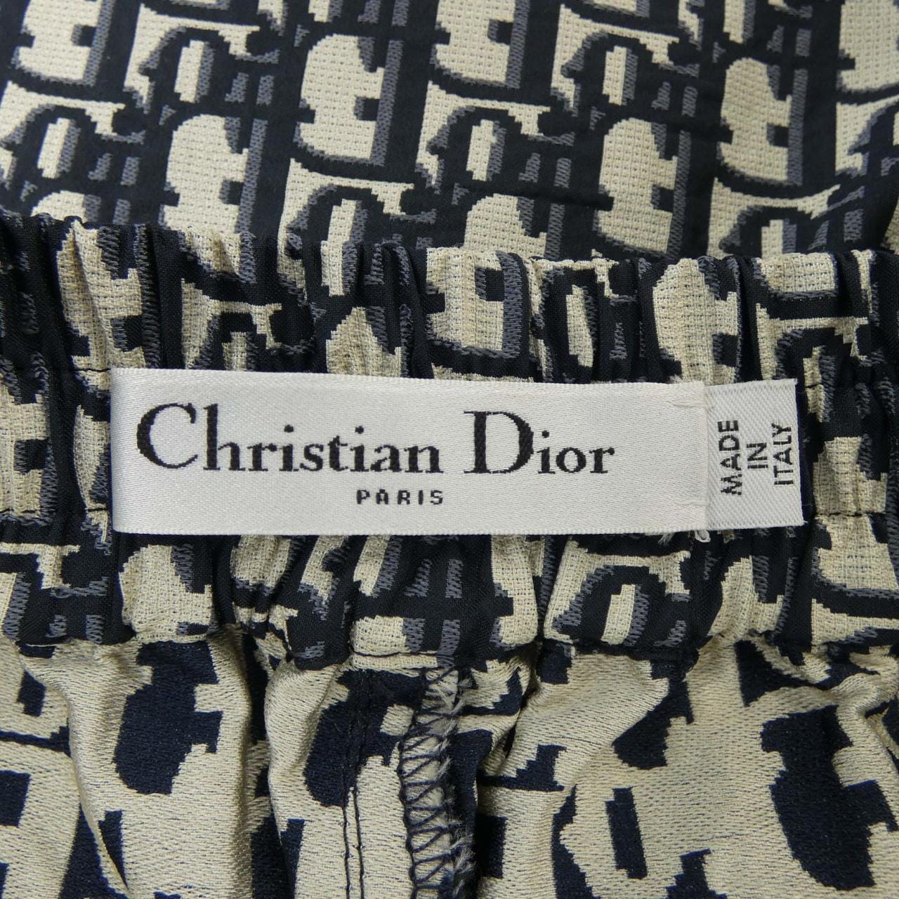 クリスチャンディオール CHRISTIAN DIOR ディオールオブリーク 117P21A2970 ショートパンツ