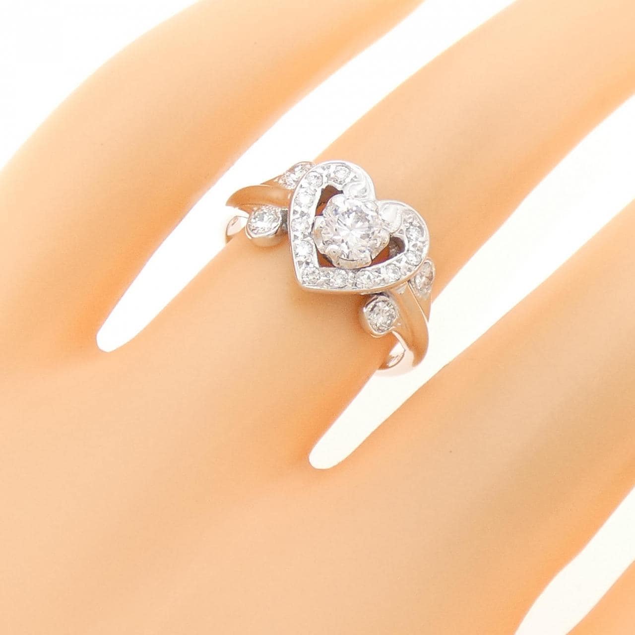 K18WG ハート ダイヤモンド リング 0.348CT