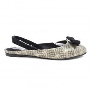 サルヴァトーレフェラガモ SALVATORE FERRAGAMO VARINA サンダル