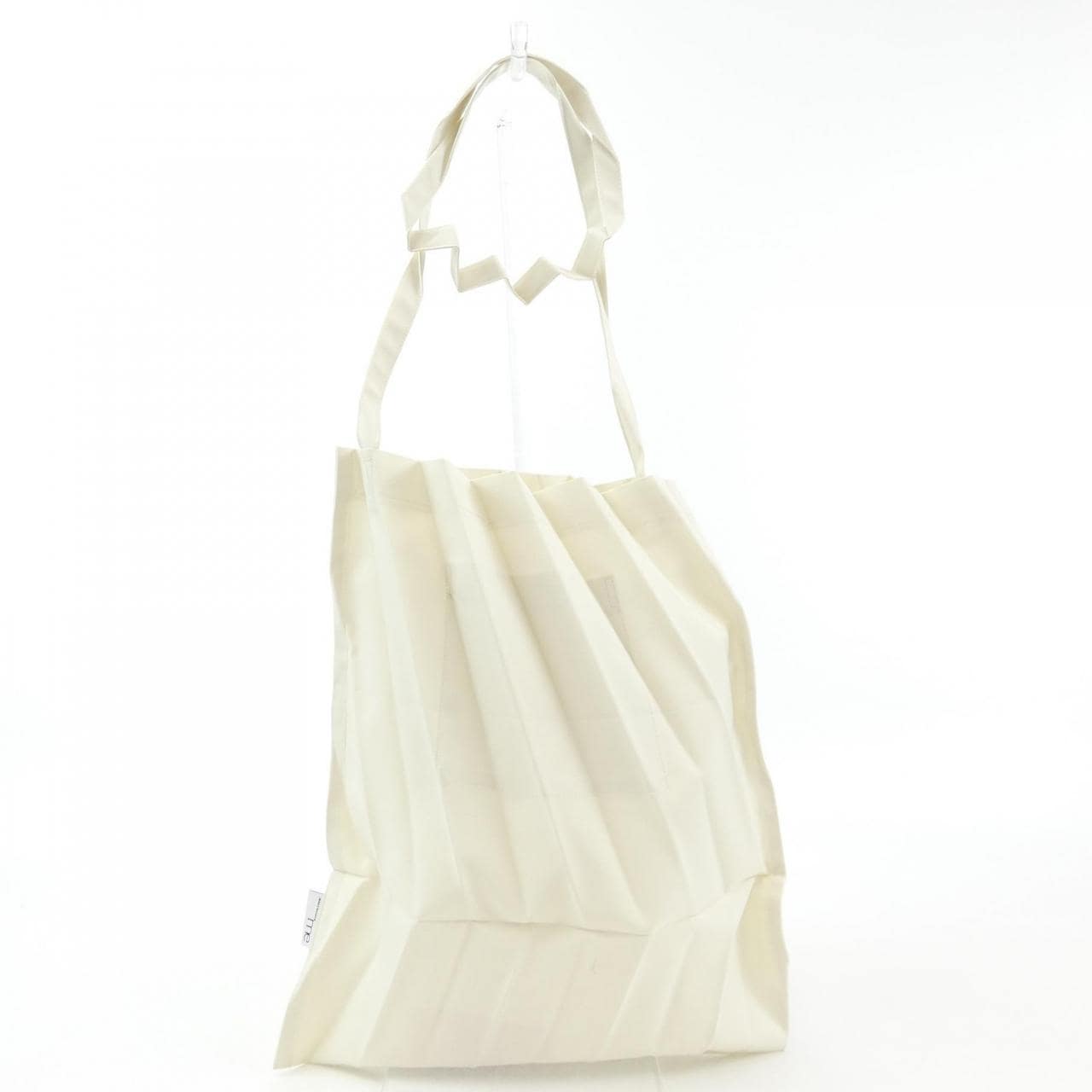 ミーイッセイミヤケ me ISSEY MIYAKE BAG