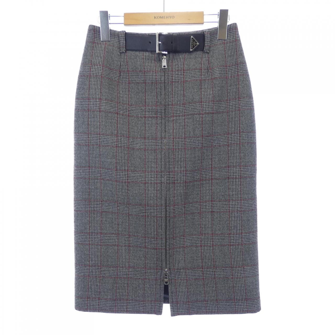 プラダ PRADA トライアングルロゴ P189VE S231 LJH スカート