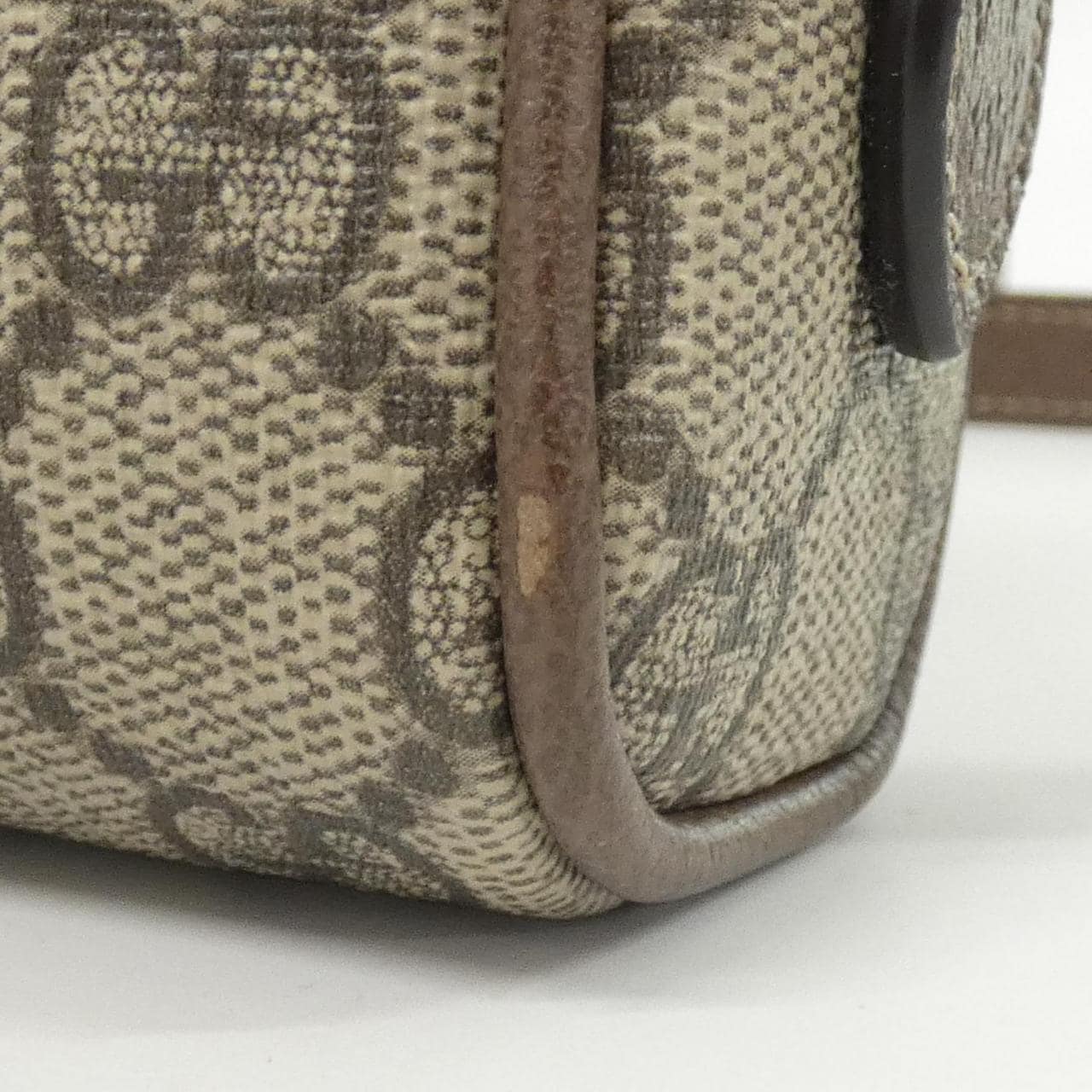 Gucci OPHIDIA 517350 96IWS shoulder bag