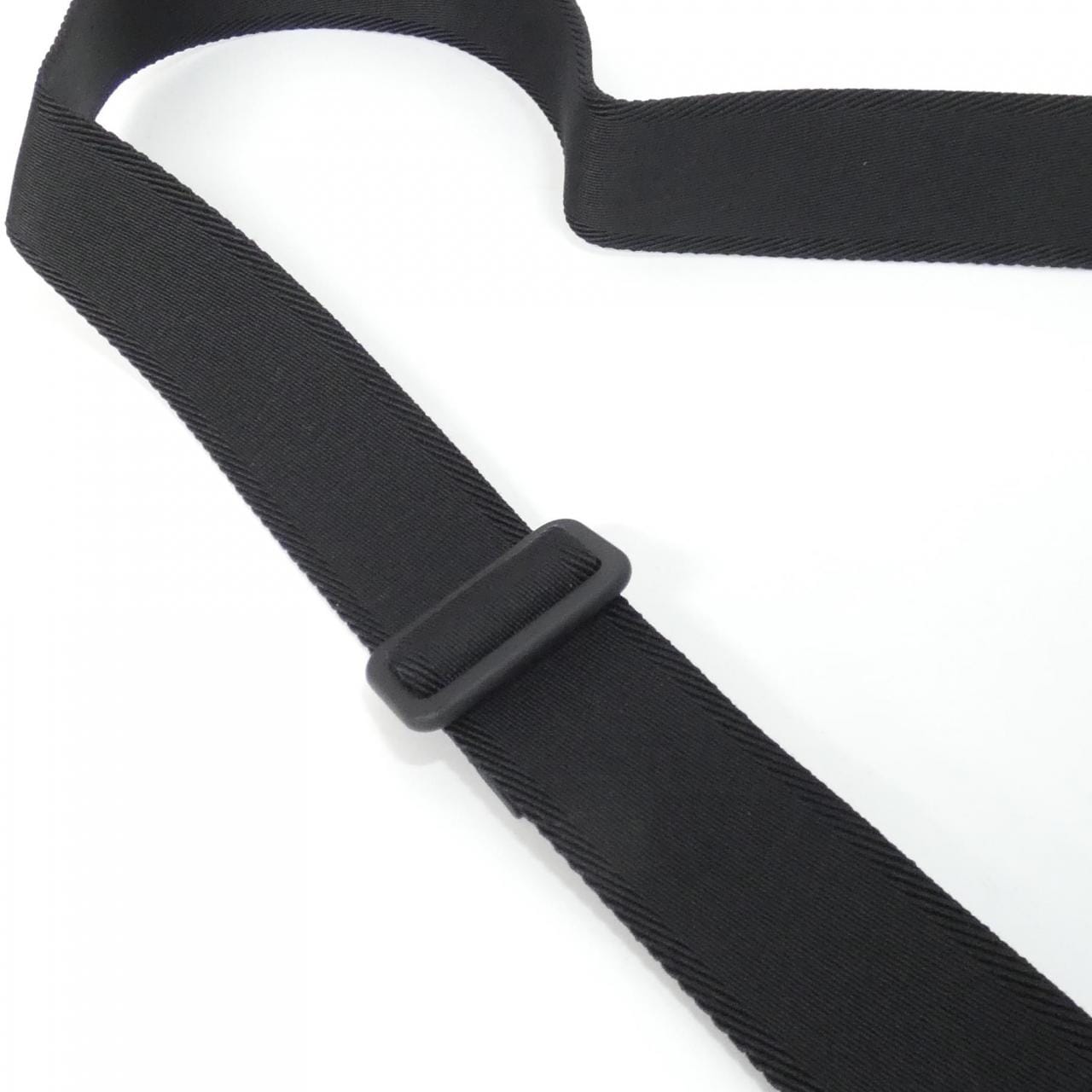 【新品】モンクレール NEW TECH CROSSBODY 5L00001 M7835 ショルダーバッグ