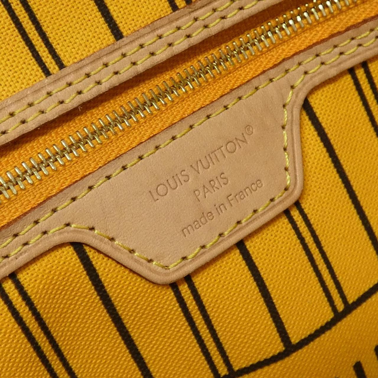 ルイヴィトン モノグラム ネヴァーフル インサイドアウト MM M12779 バッグ