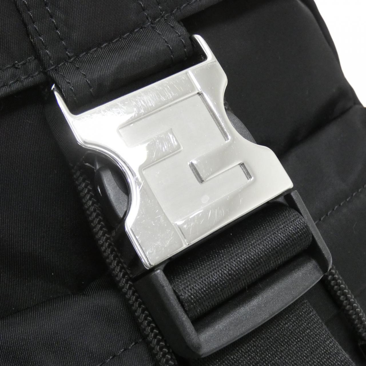 フェンディ フェンディネス バックパック スモール 7VZ067 AGQT リュックサック