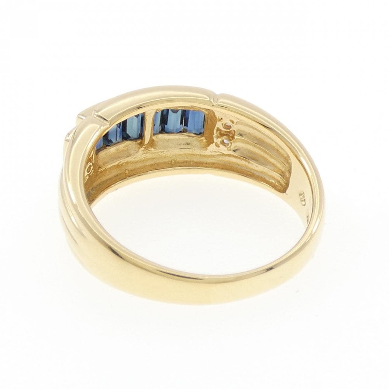 K18YG蓝宝石戒指