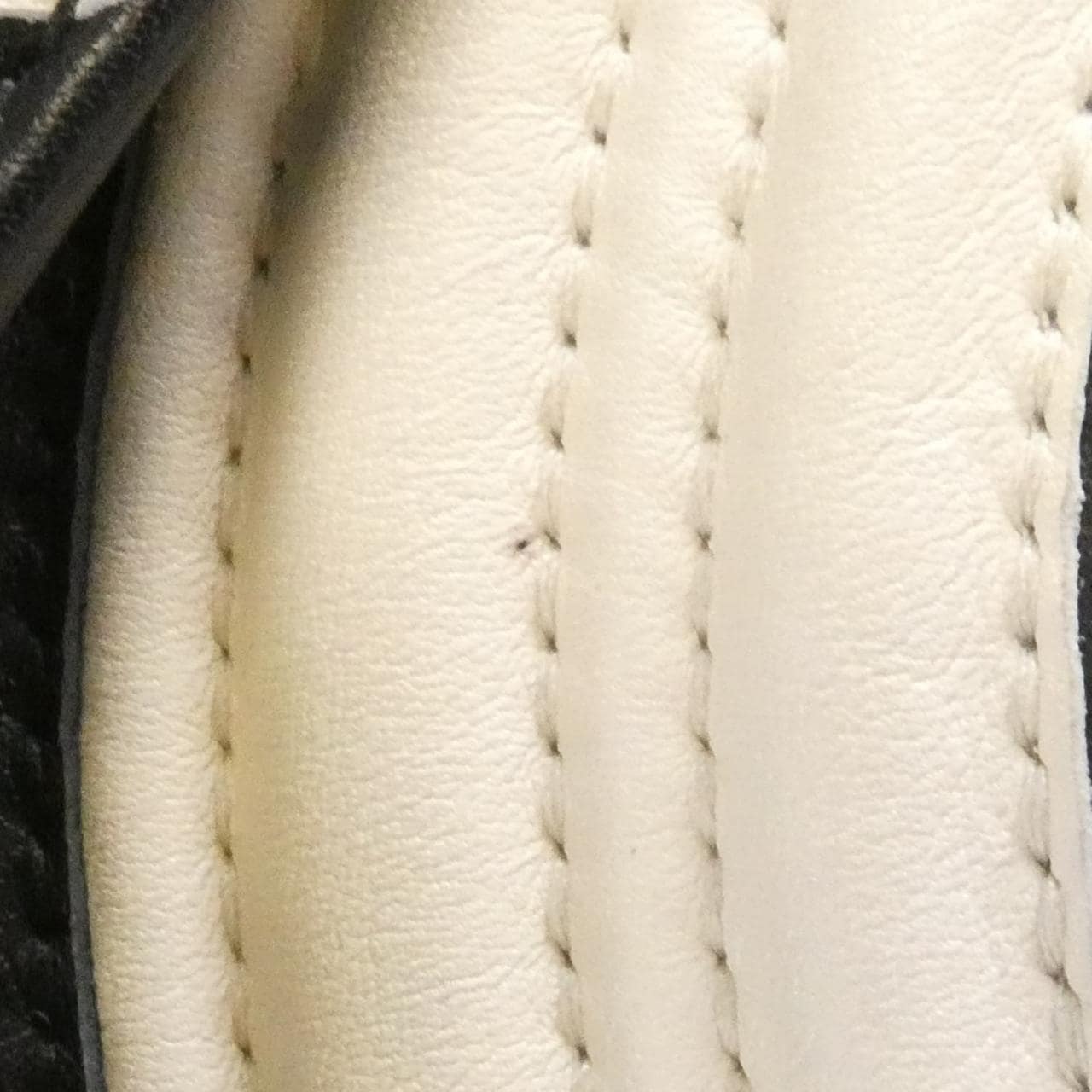 グッチ GG マーモント 443497 DRWST ショルダーバッグ