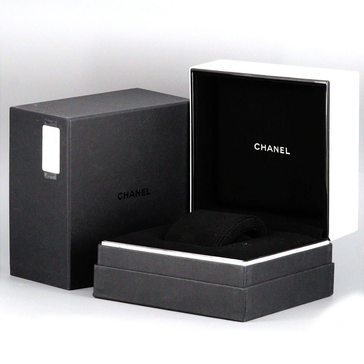 シャネル J12ファントムキャリバー12.1 38mmセラミック H6186 セラミック 自動巻