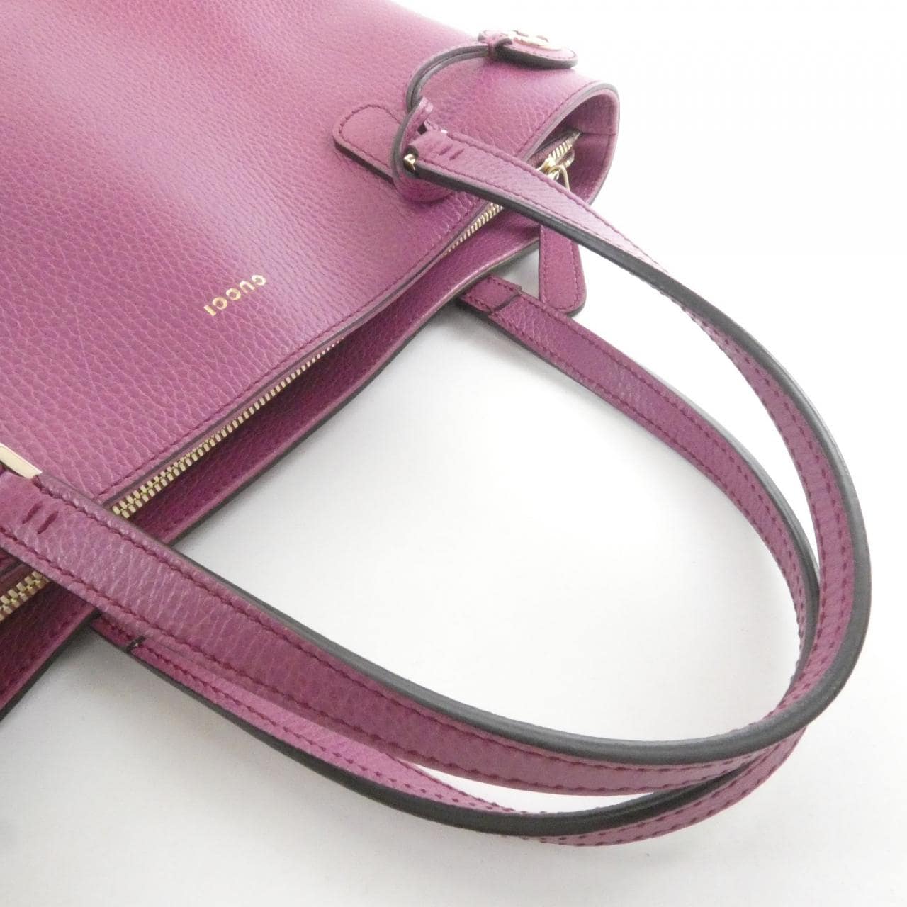 グッチ 388561 CAO0X バッグ