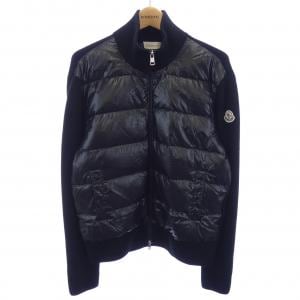 モンクレール MONCLER ダウンジャケット