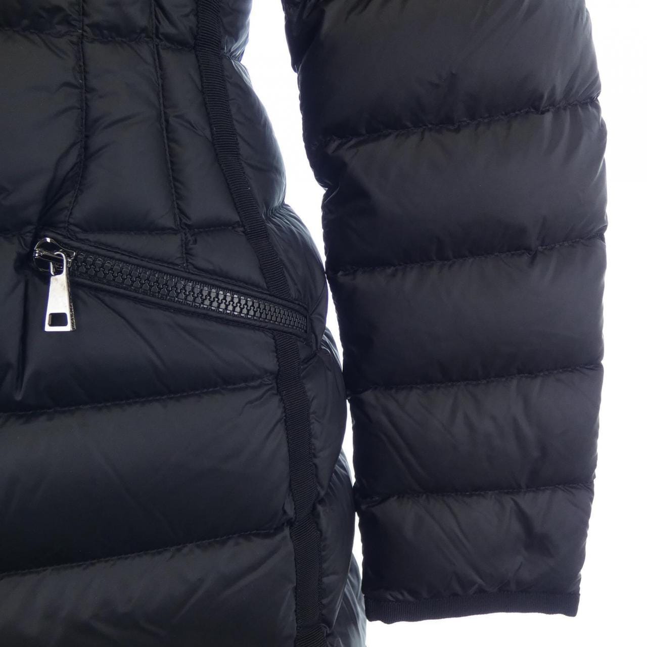 モンクレール MONCLER ダウンコート