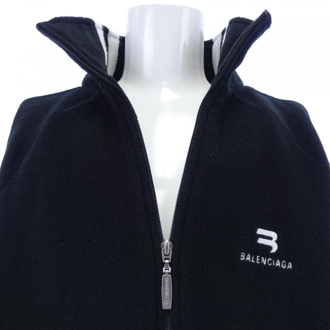 バレンシアガ BALENCIAGA 704063 TMVC7 ブルゾン