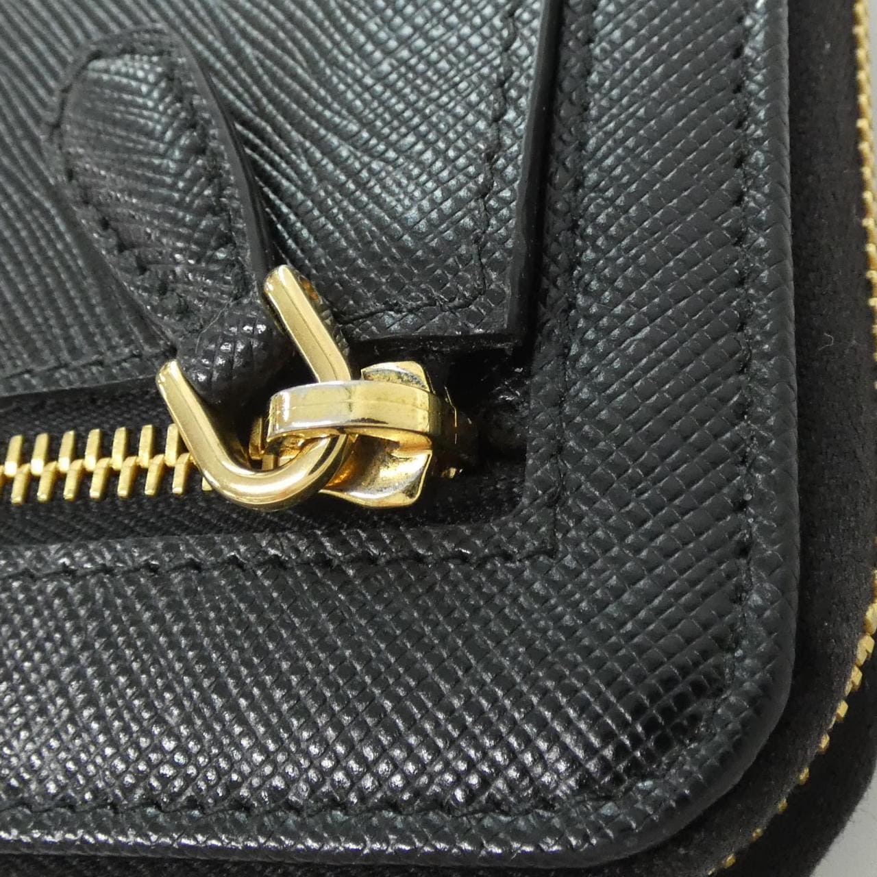 prada 1PP122 coin & key case