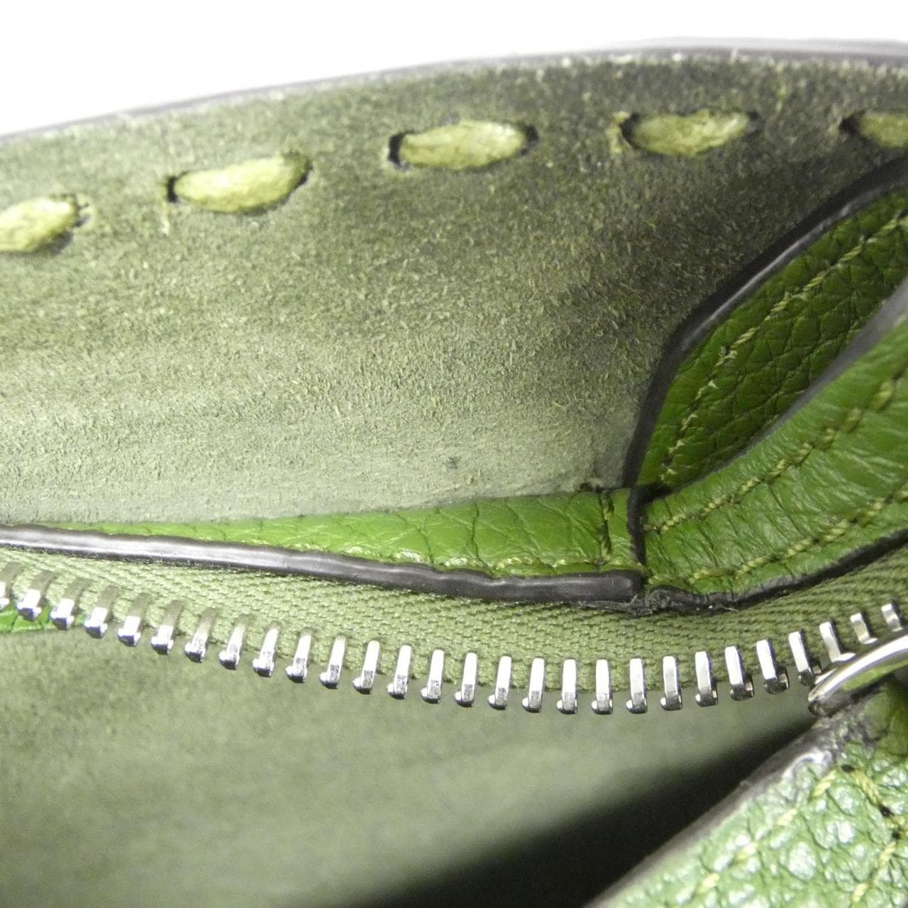 フェンディ SELLERIA ピーカ ブー ソフト スモール 7VA647 ATEK バッグ