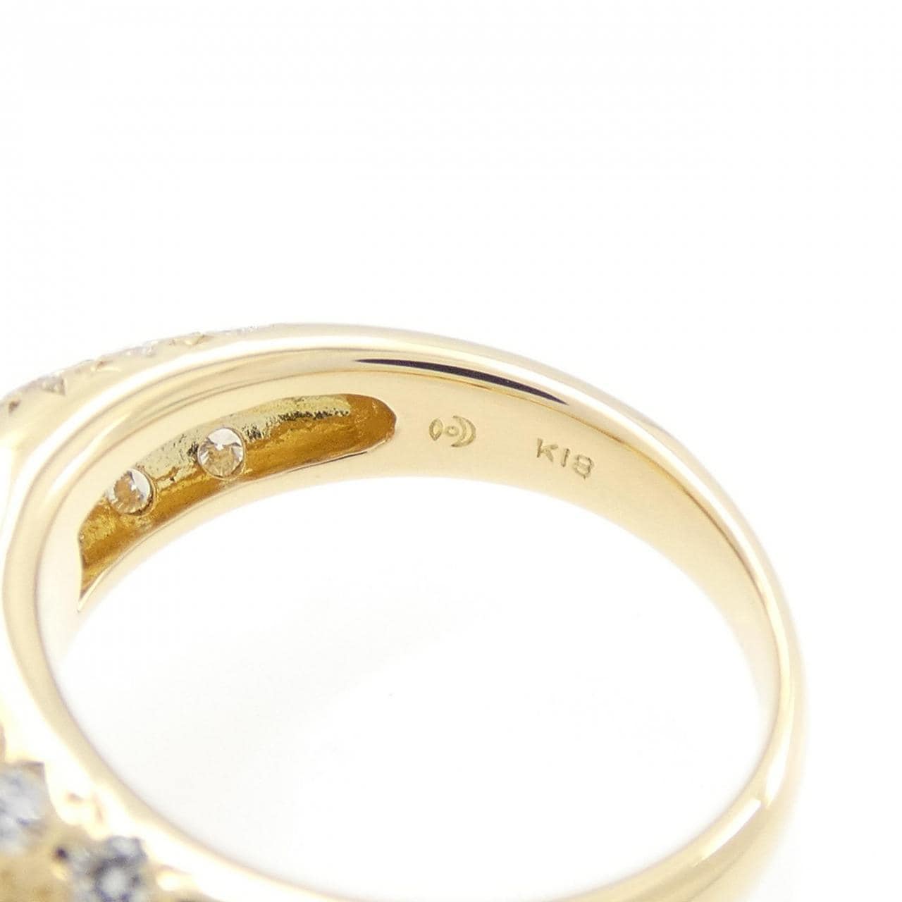 Tasaki White Butterfly Pearl ring