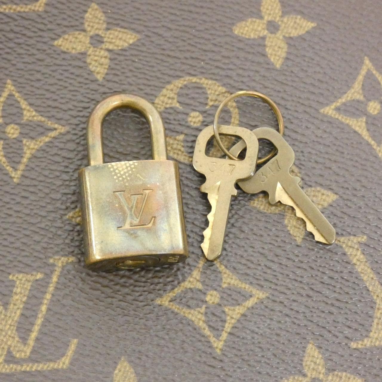 LOUIS VUITTON Monogram Keepall 50 厘米 M41426 波士顿包