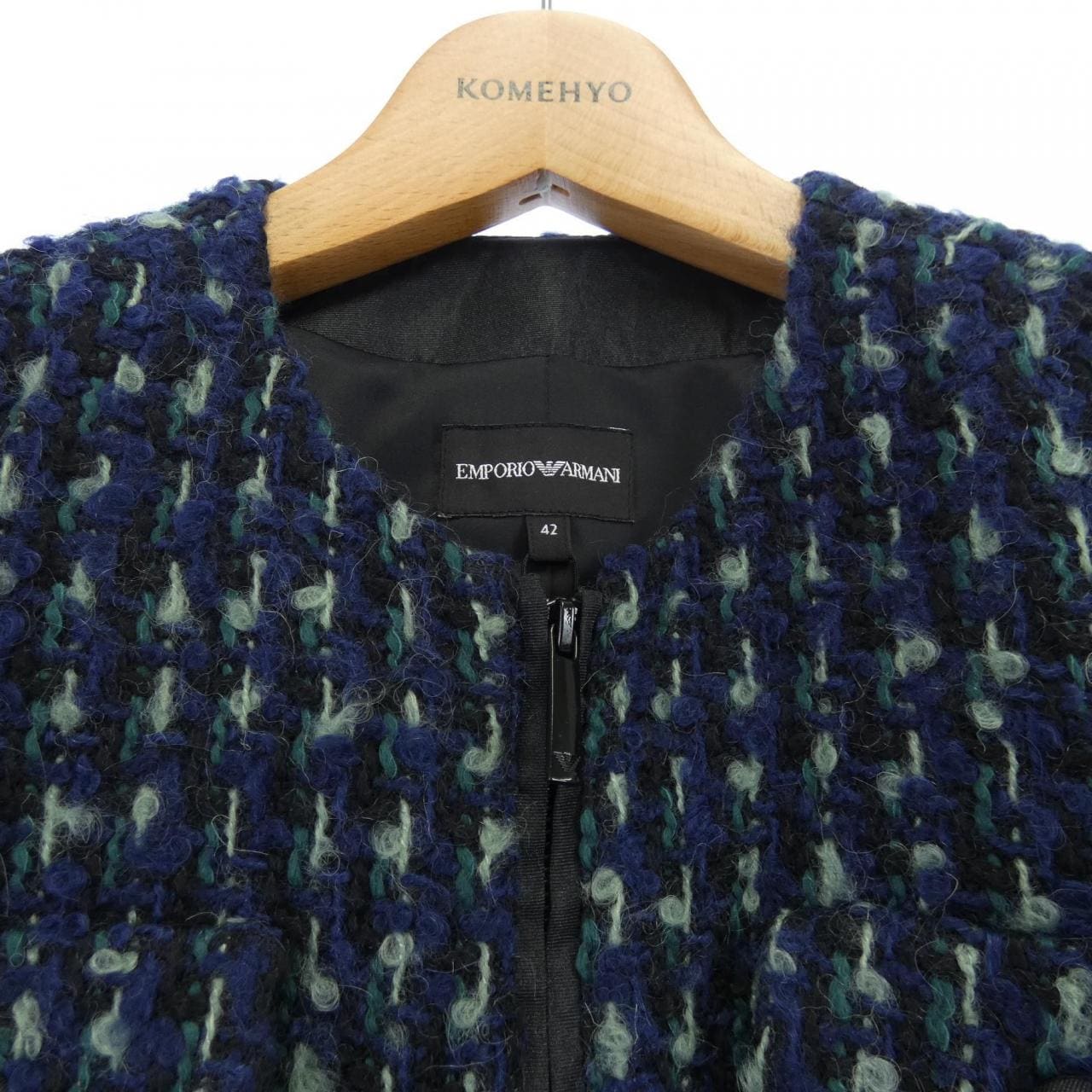 エンポリオアルマーニ EMPORIO ARMANI ノーカラージャケット