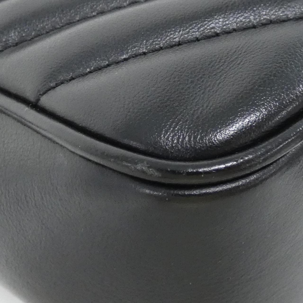 サンローラン ルー M 612544 DV707 ショルダーバッグ