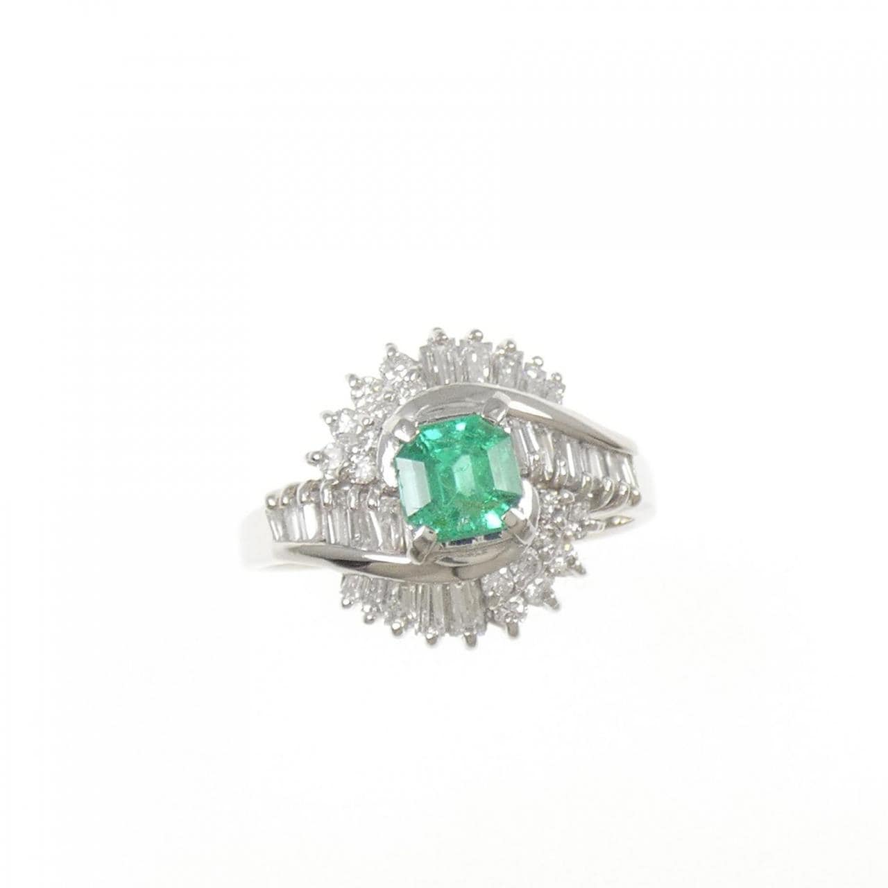 PT900 エメラルド リング 0.64CT