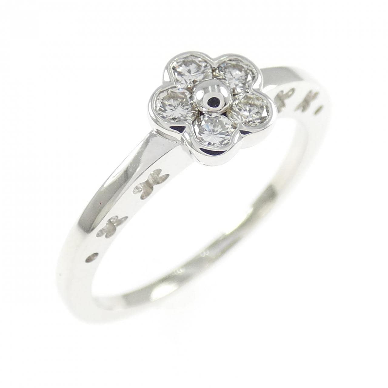 K18WG フラワー ダイヤモンド リング 0.20CT
