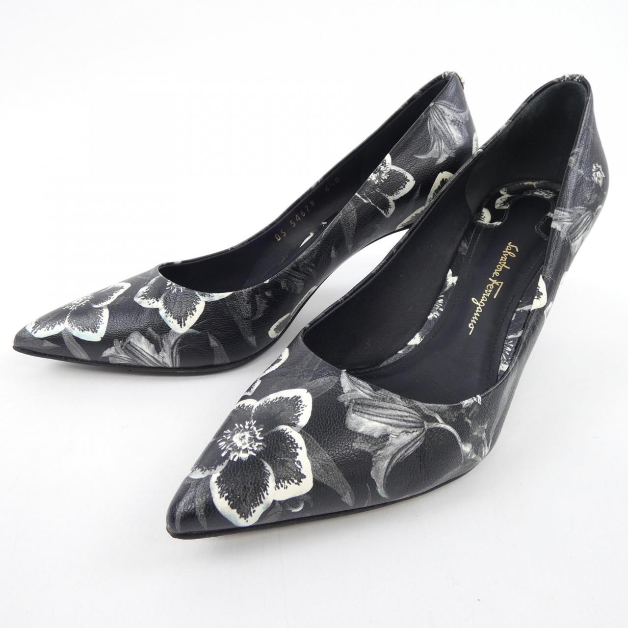 サルヴァトーレフェラガモ SALVATORE FERRAGAMO パンプス