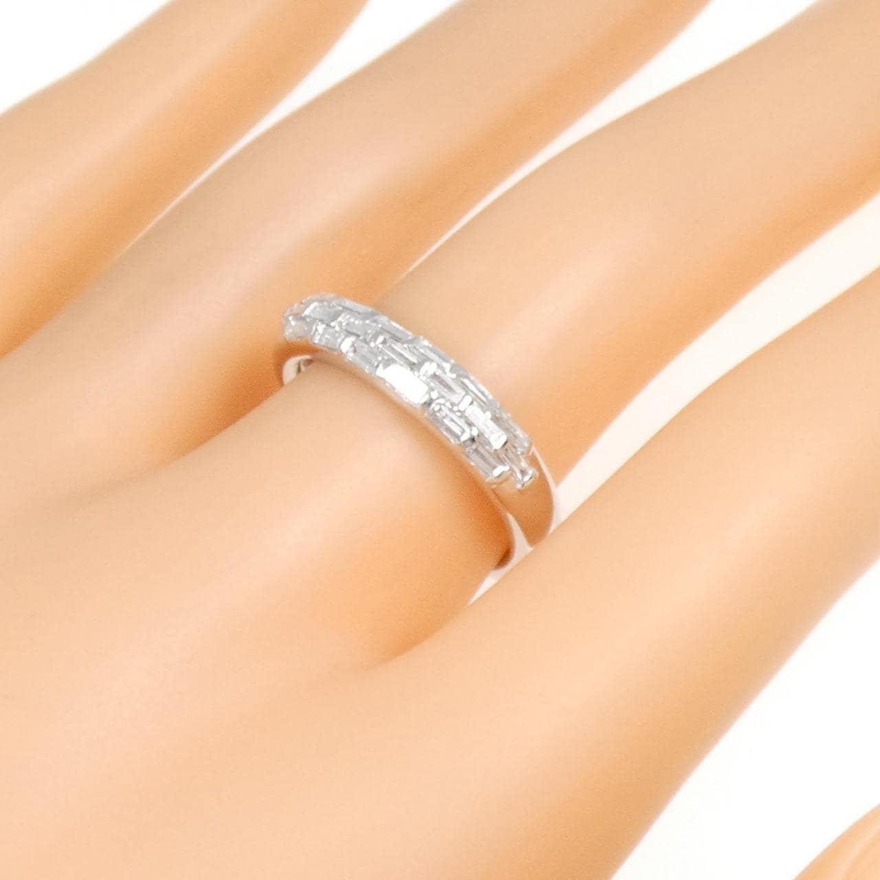 K18WG ダイヤモンド リング 0.66CT