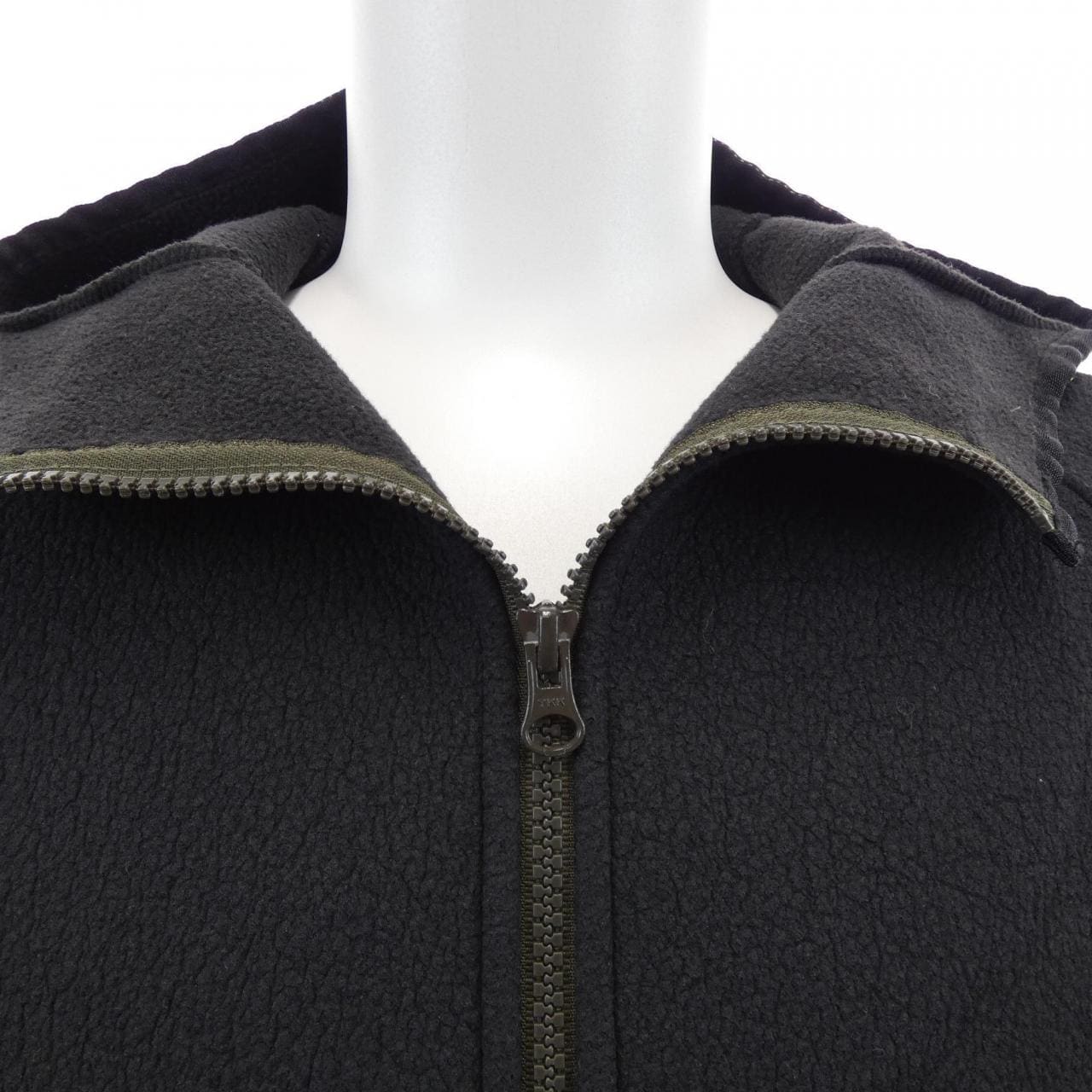 ストーンアイランド STONE ISLAND 51146D43 ジャケット