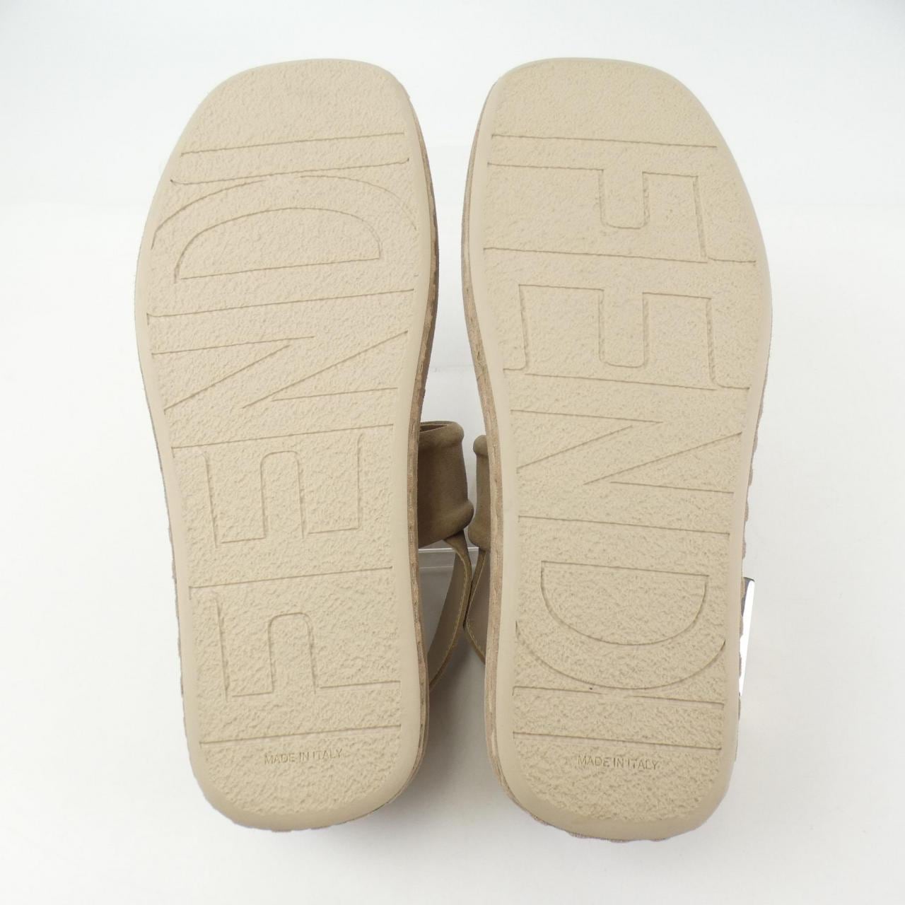 フェンディ FENDI サンダル