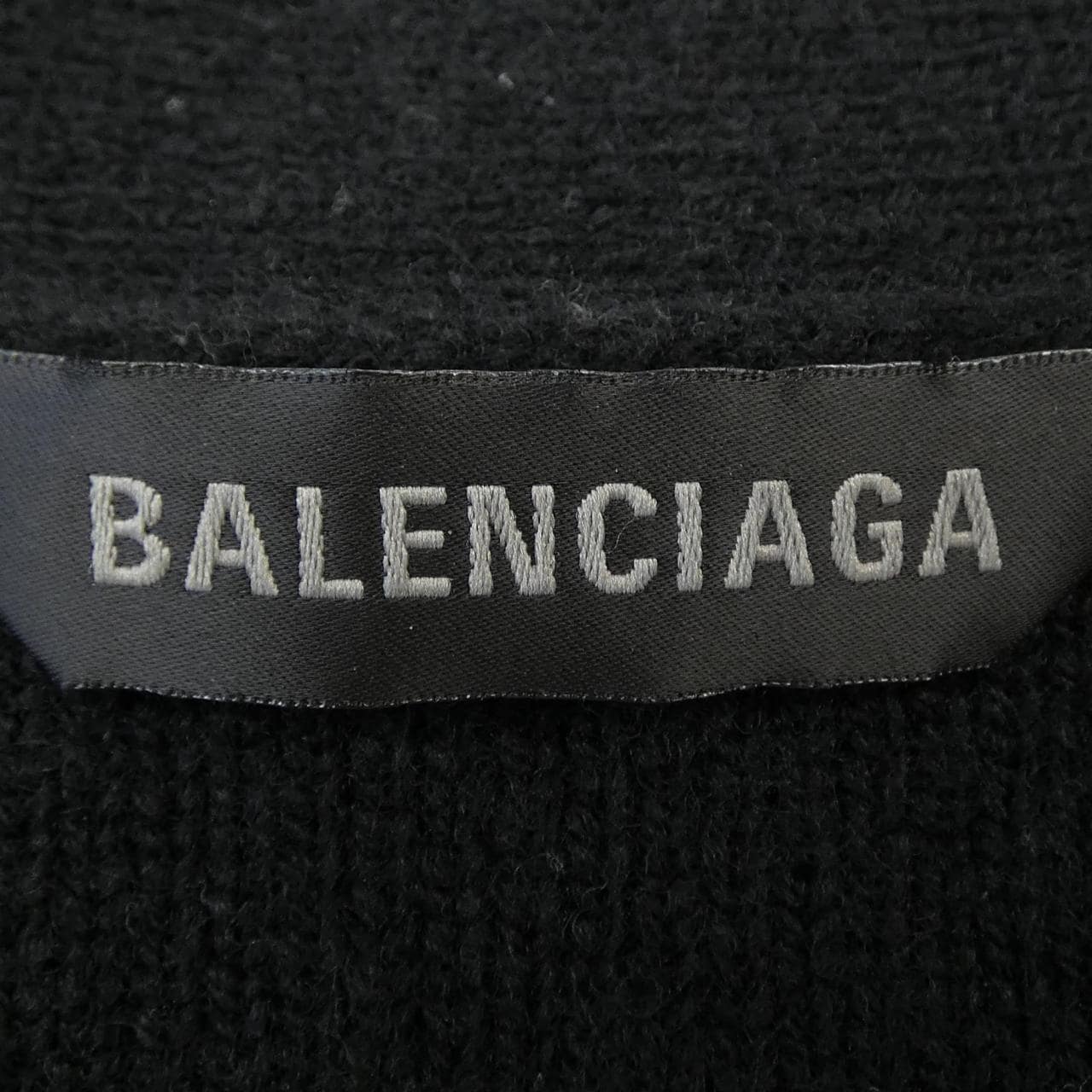 バレンシアガ BALENCIAGA 771668 T1675 カーディガン