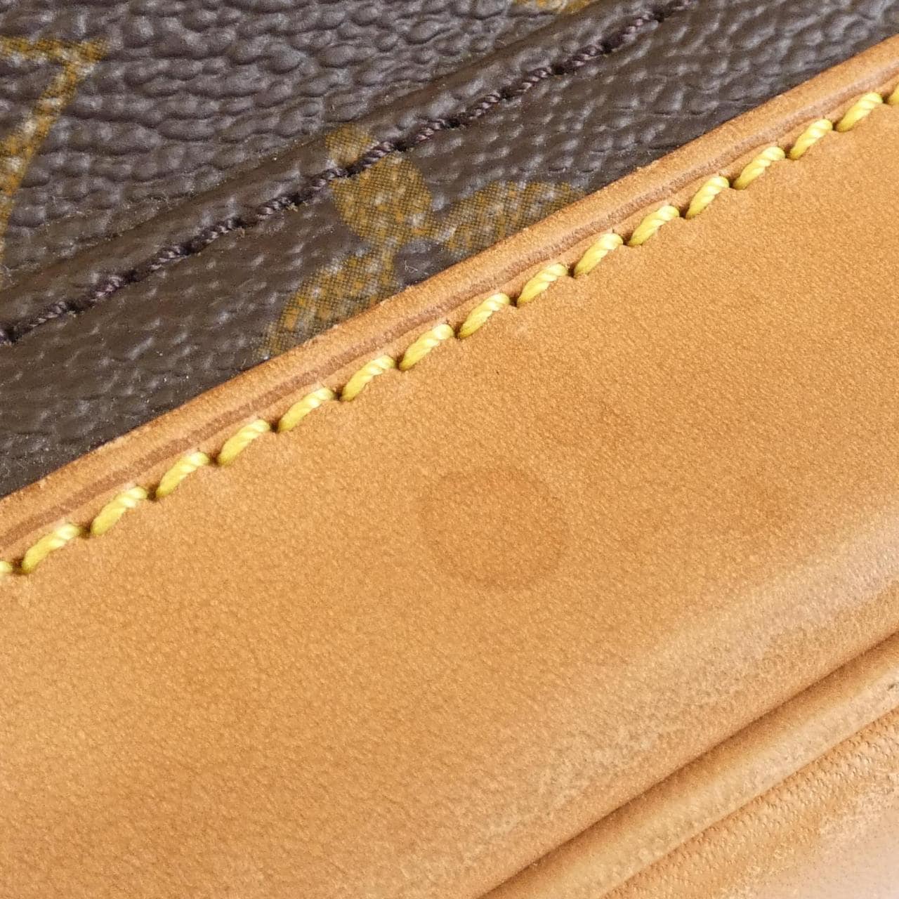 LOUIS VUITTON Monogram Monsouris MM M51136双肩包