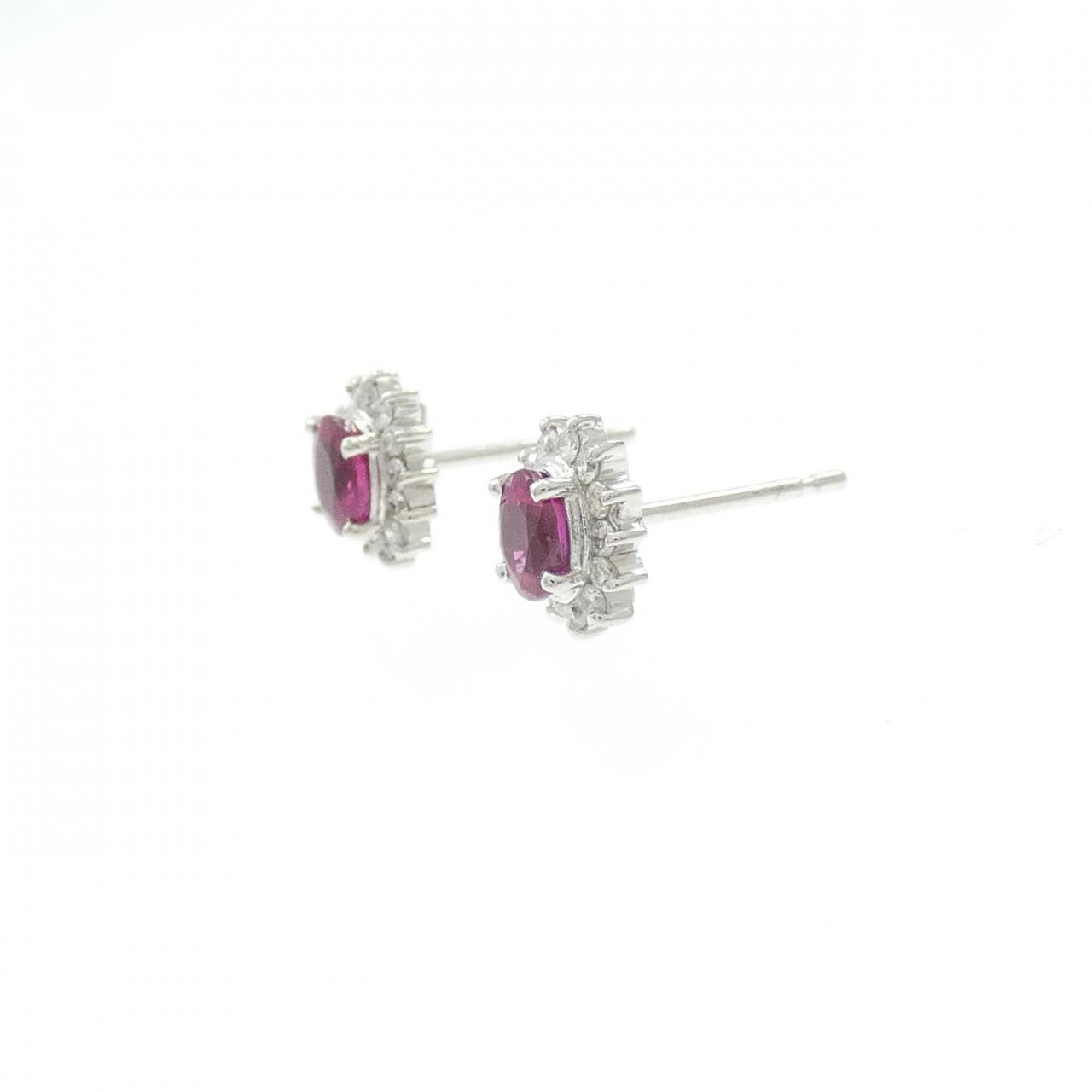 PT900 ルビー ピアス 0.69CT