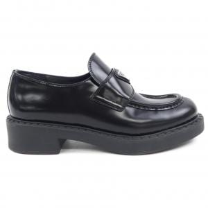 プラダ PRADA チョコレート ローファー トライアングルロゴ 1D246M シューズ