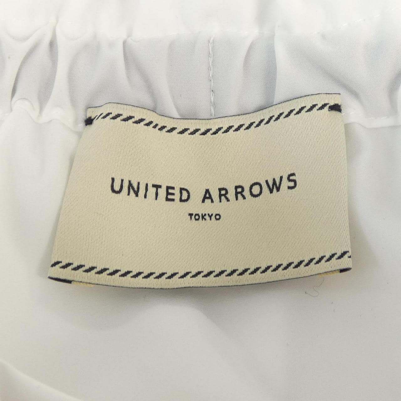 ユナイテッドアローズ UNITED ARROWS トップス