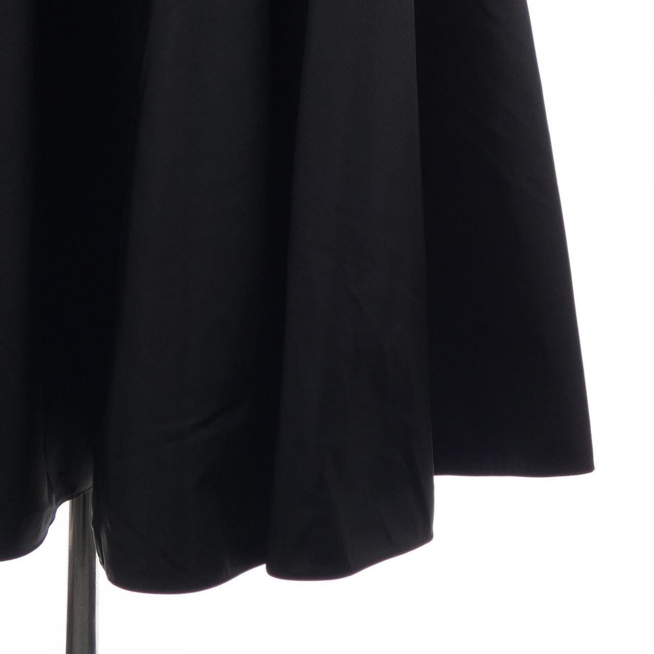 プラダ PRADA トライアングルロゴ 21H909 S212 1WQ8 スカート