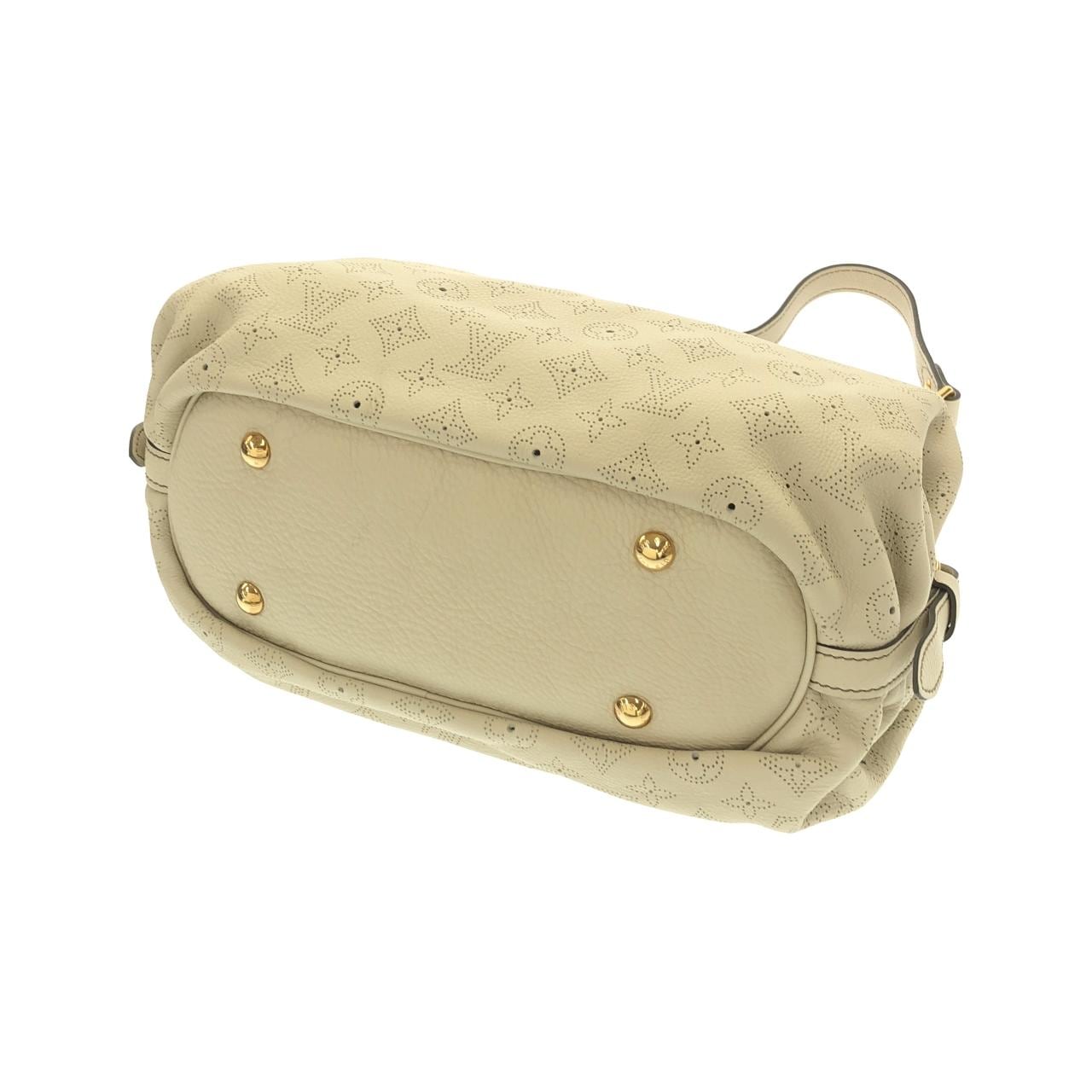 ルイヴィトン マヒナ XS M95974 ショルダーバッグ