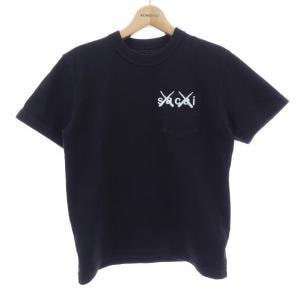 サカイ SACAI KAWS 21-0285S UNISEX Tシャツ