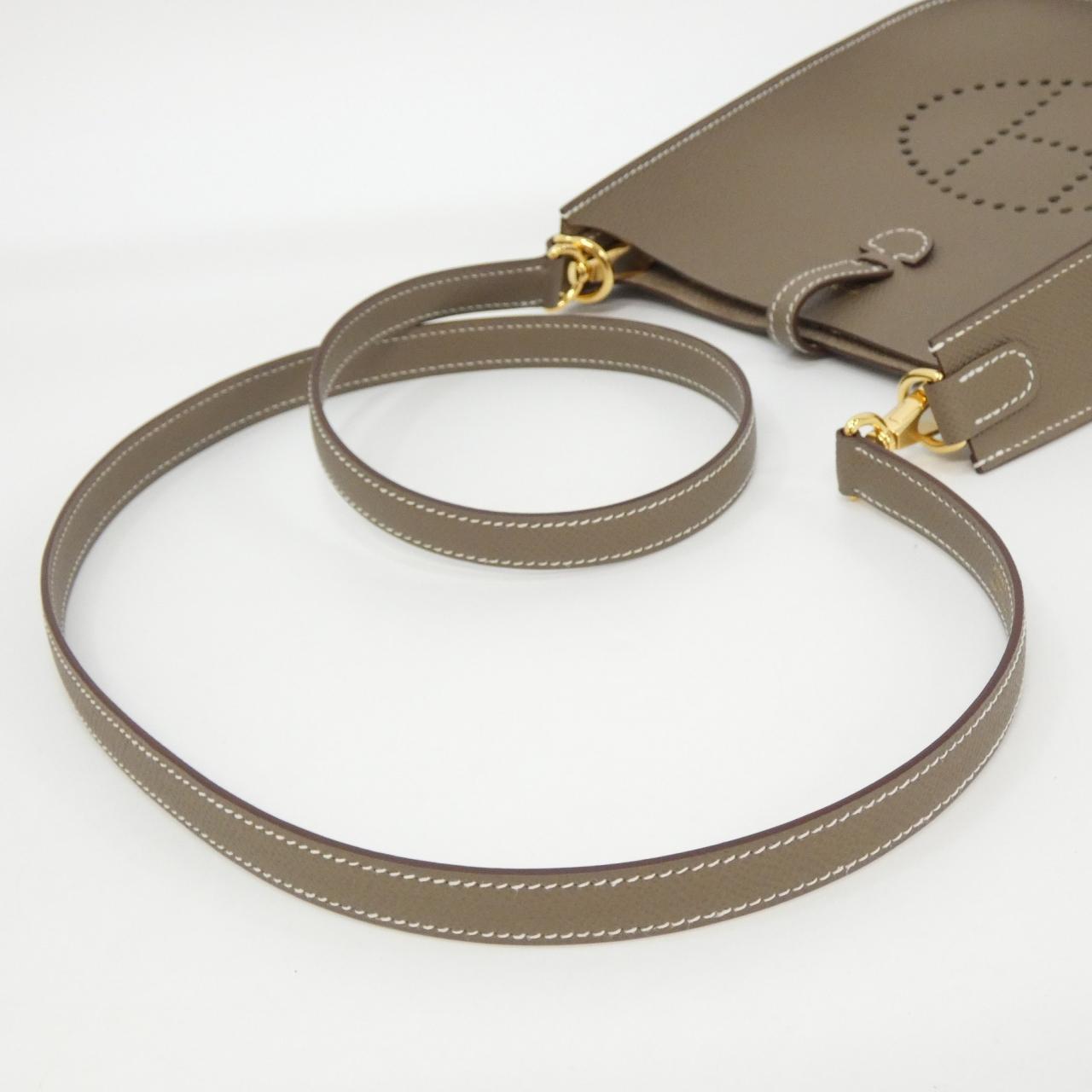 【未使用品】エルメス エヴリン セリエ 16cm 087080CC ショルダーバッグ