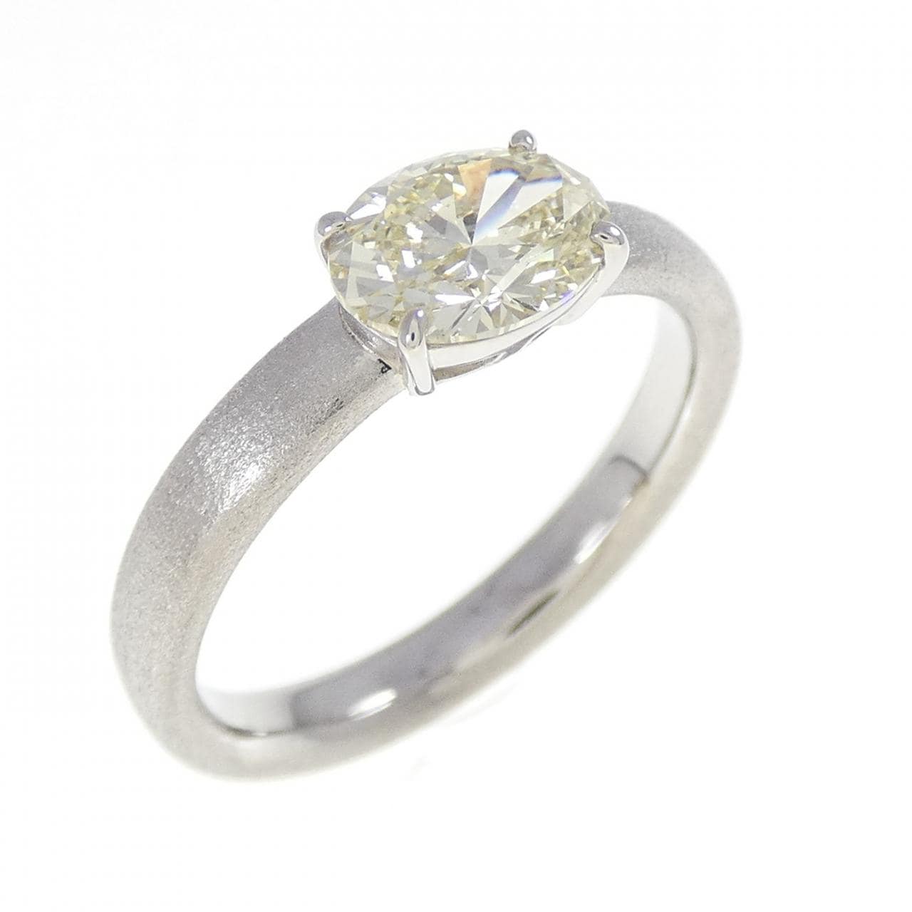 PT900 ダイヤモンド リング 1.013CT LY VS2 オーバルカット