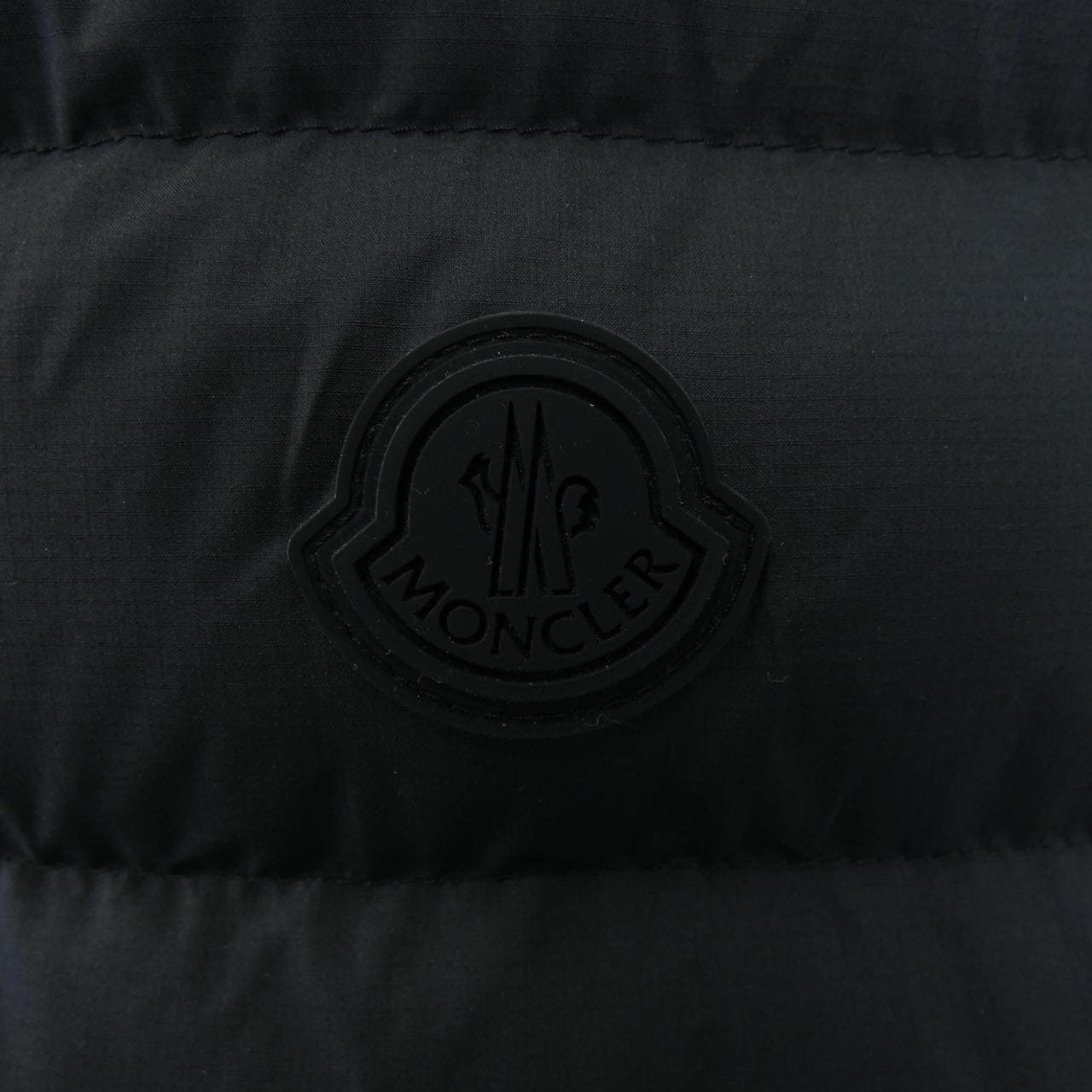 モンクレール MONCLER TARN ダウンベスト