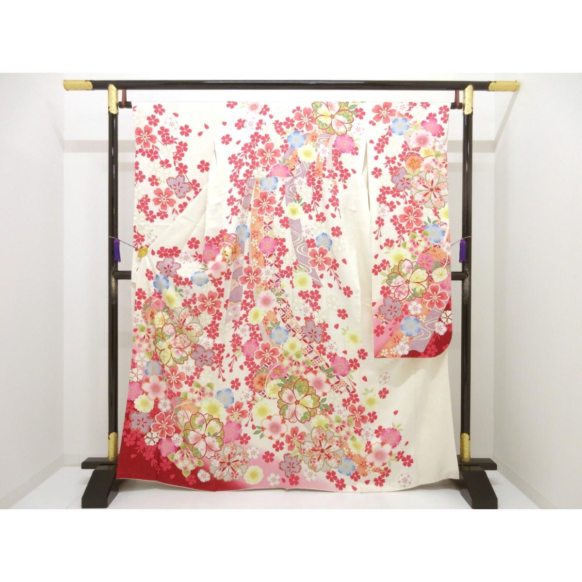 振袖　友禅金彩加工　刺繍入りボカシ染
