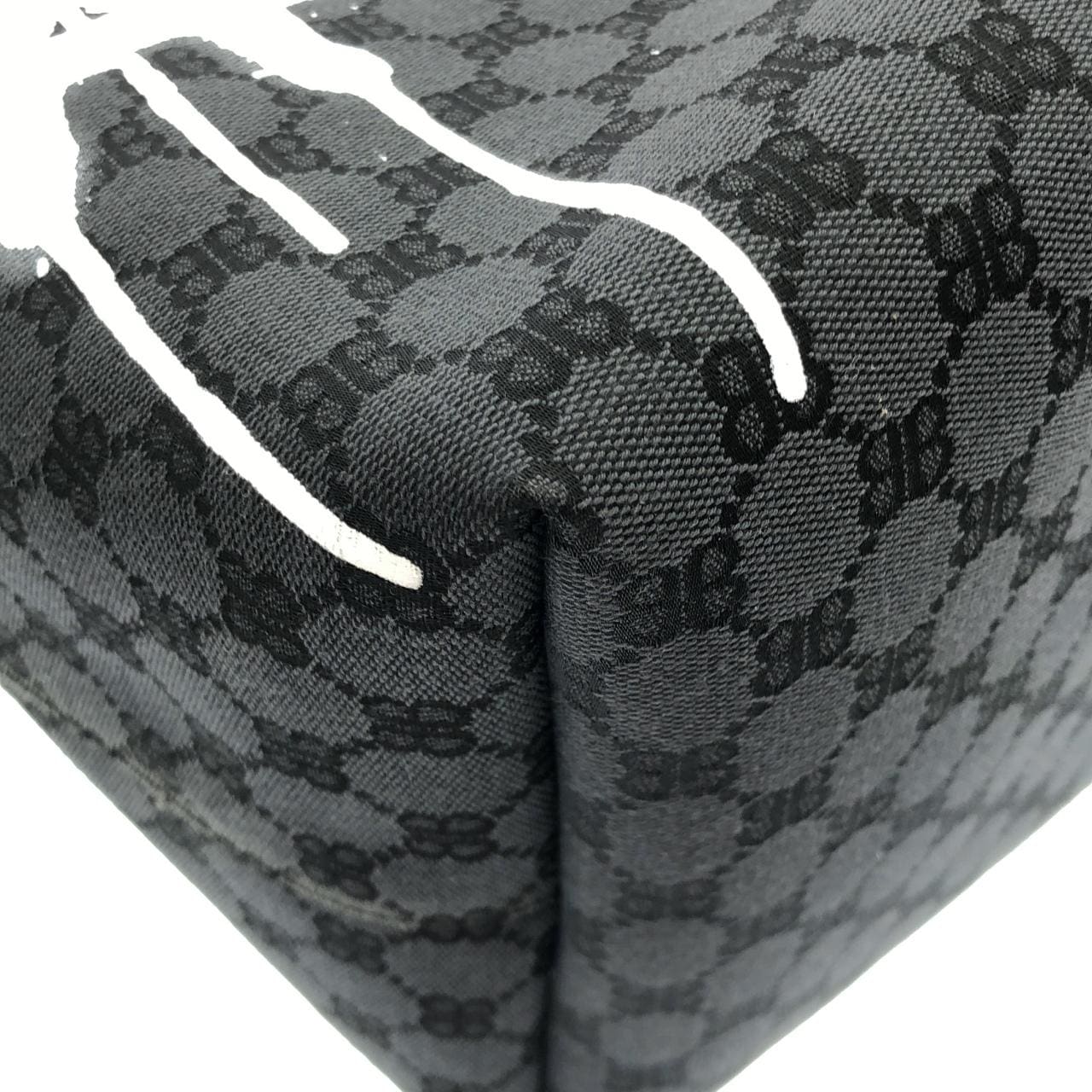 バレンシアガ HACKER GRAFFITI LARGE TOTE BAG 680127 2104T バッグ