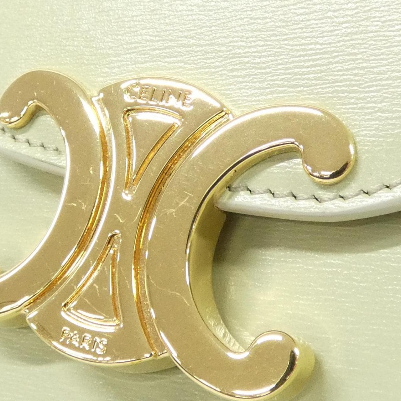 セリーヌ チェーン ウォレット マーゴ 10L033DPV チェーンウォレット