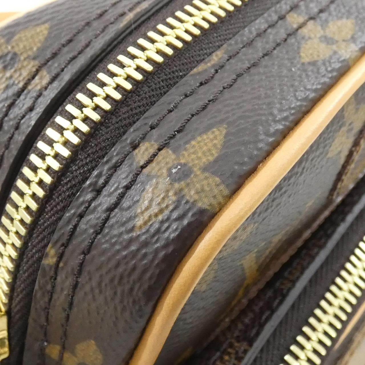 ルイヴィトン モノグラム ランドスケープ ナイル M26068 ショルダーバッグ