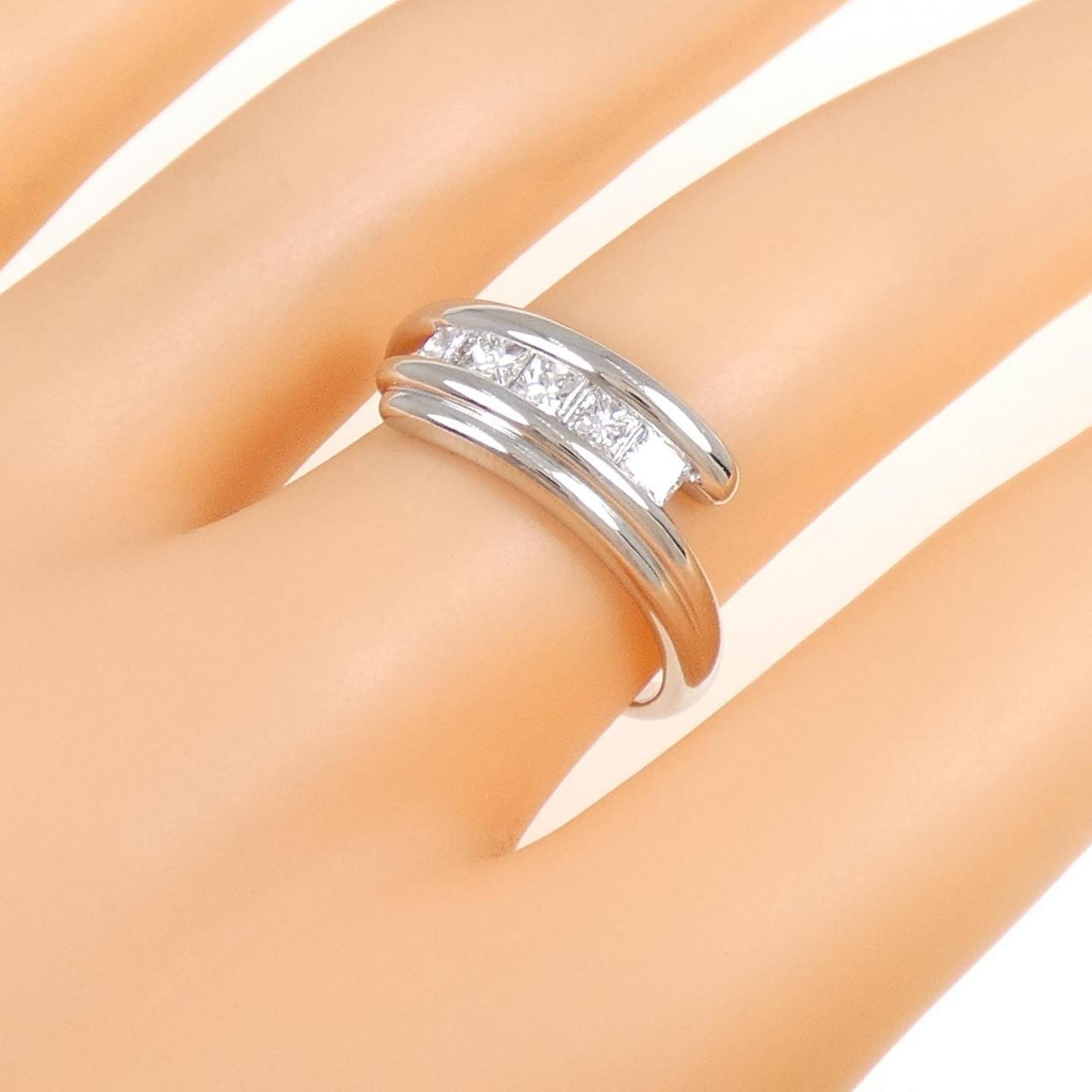 PT ダイヤモンド リング 0.57CT