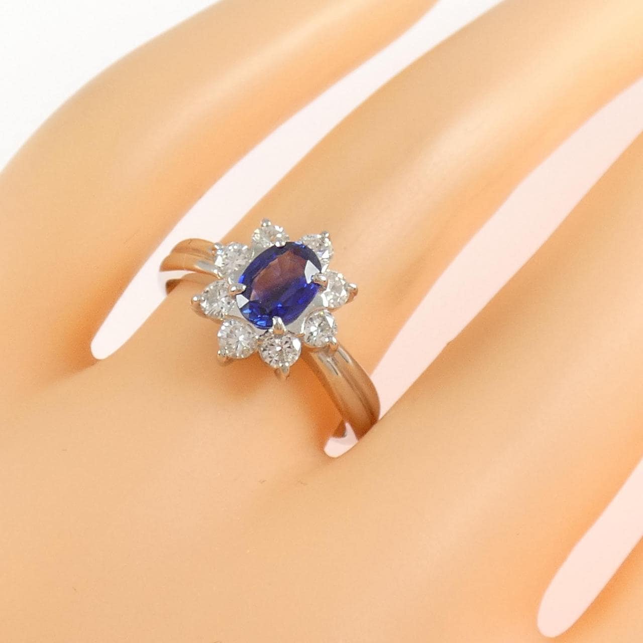 PT900 サファイヤ リング 0.74CT